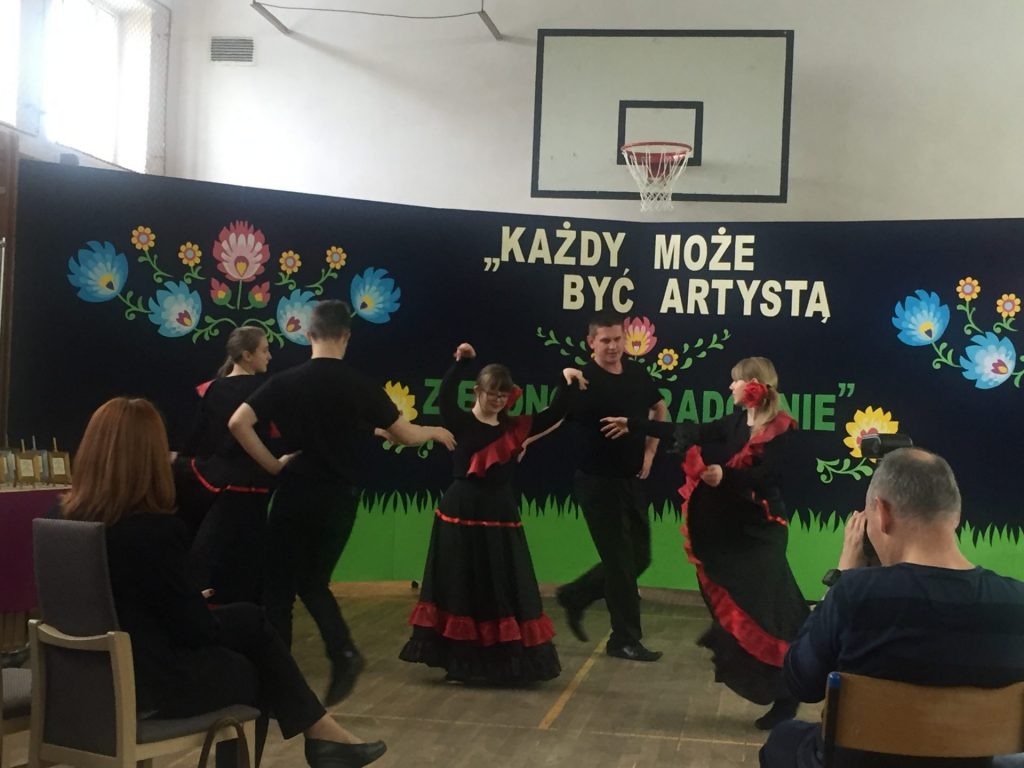 "Każdy może być artystą" - konkurs recytatorski